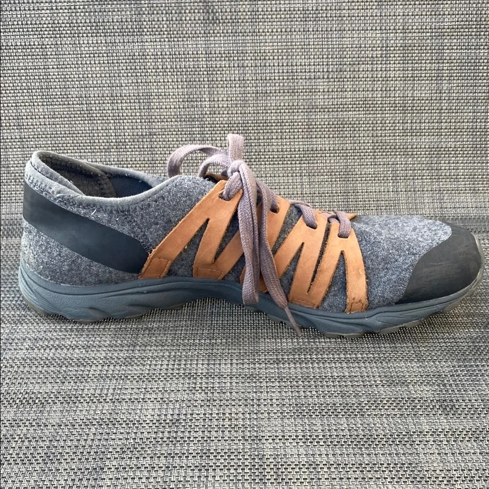 Merrell Riveter Gray and Tan Casual Wool Sneakers Women Size 7.5 - Picture 9 of 16